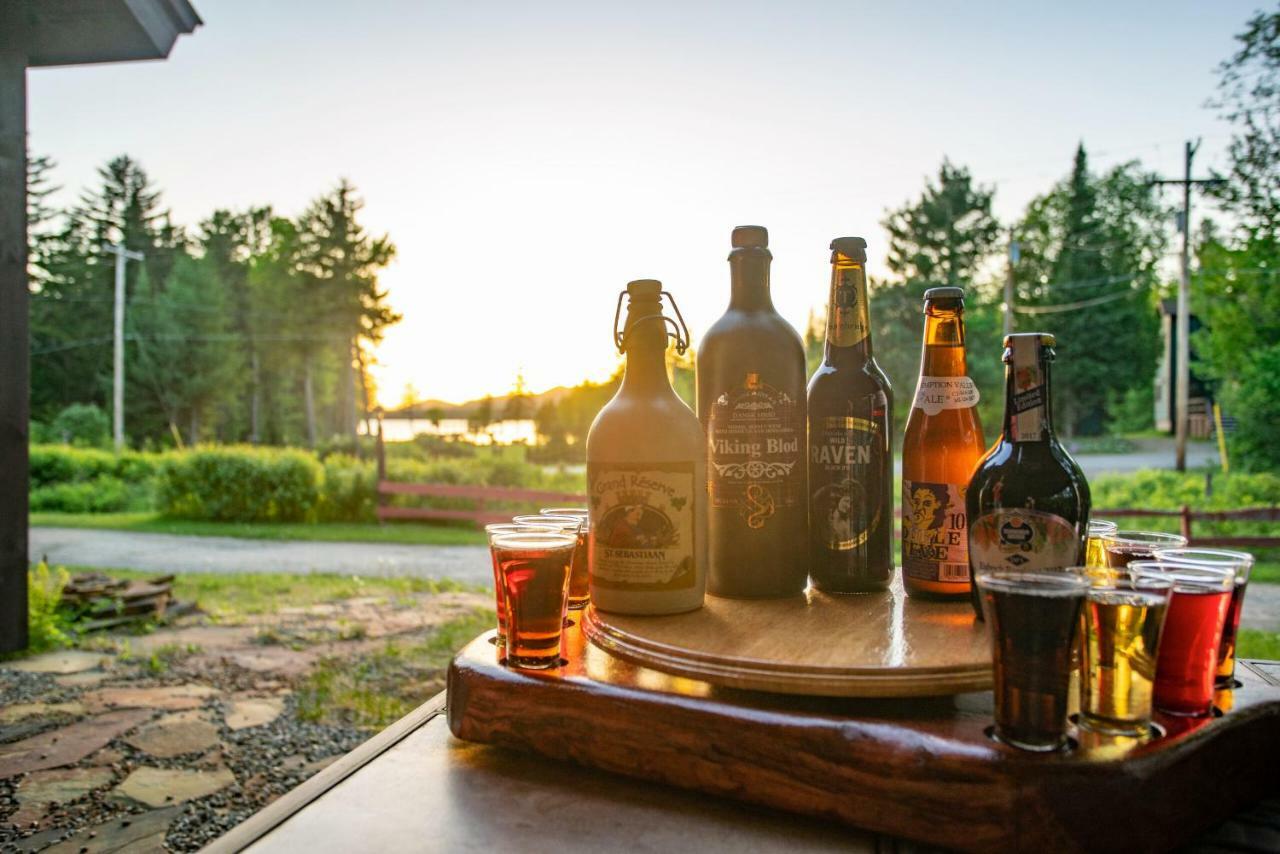 Lake Clear Lodge Zewnętrze zdjęcie